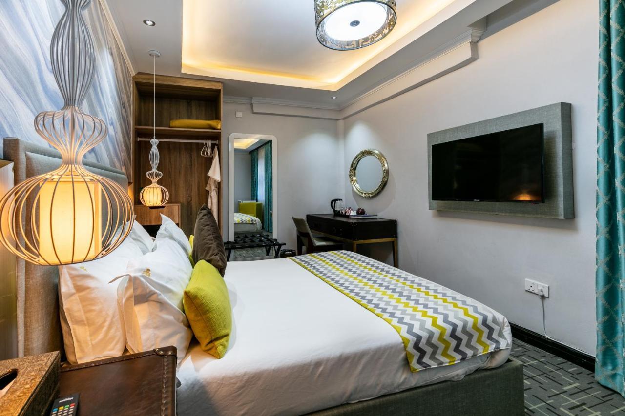 The Melva Guest House Gaborone Ngoại thất bức ảnh